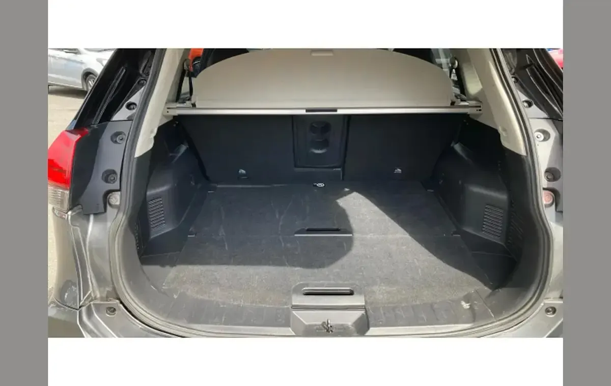 Used Nissan X-Trail Tekna 177 HP (130 kW) 2018 Grey SUV