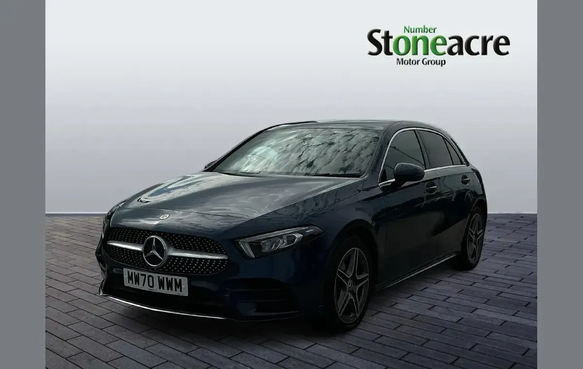 Used Mercedes A250 Executive 214 HP (157 kW) 2020 Blue Hatchback