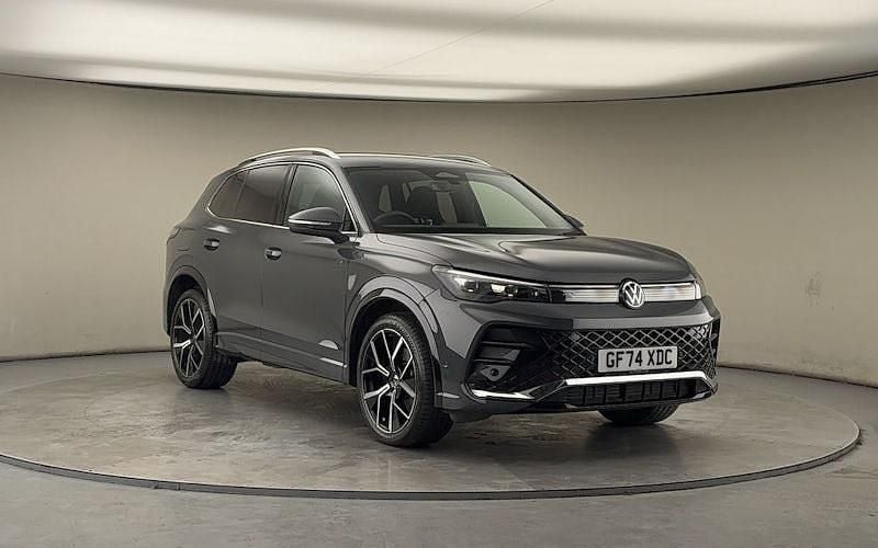 Second-hand VW Tiguan R-line 150 CP (110 kW) 2024 SUV