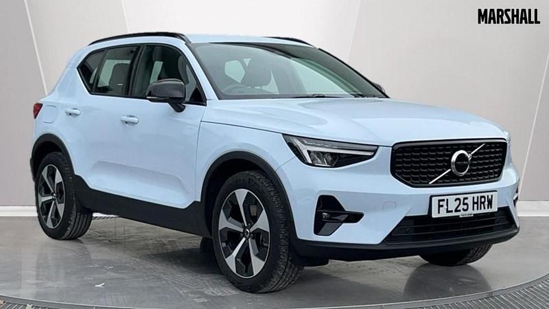 Blue Used 2025 Volvo XC40 Plus SUV | £31,115 (Fair price) - Image 1/4