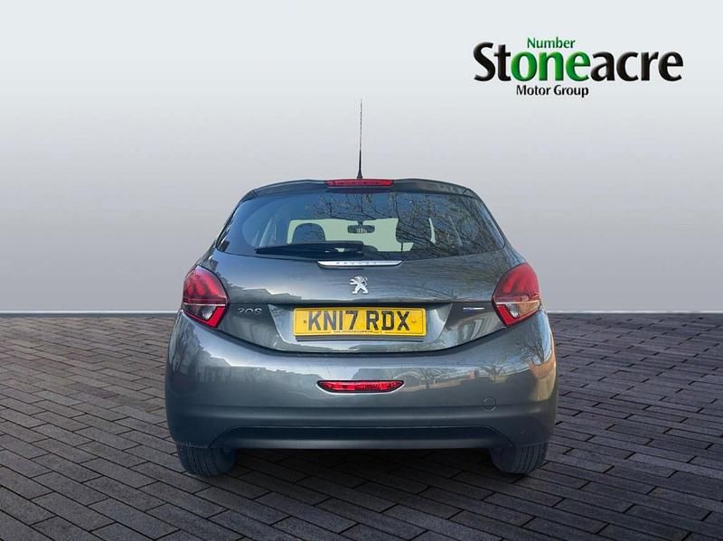 Used Peugeot 208 Active 80 HP (58 kW) 2017 Grey Hatchback