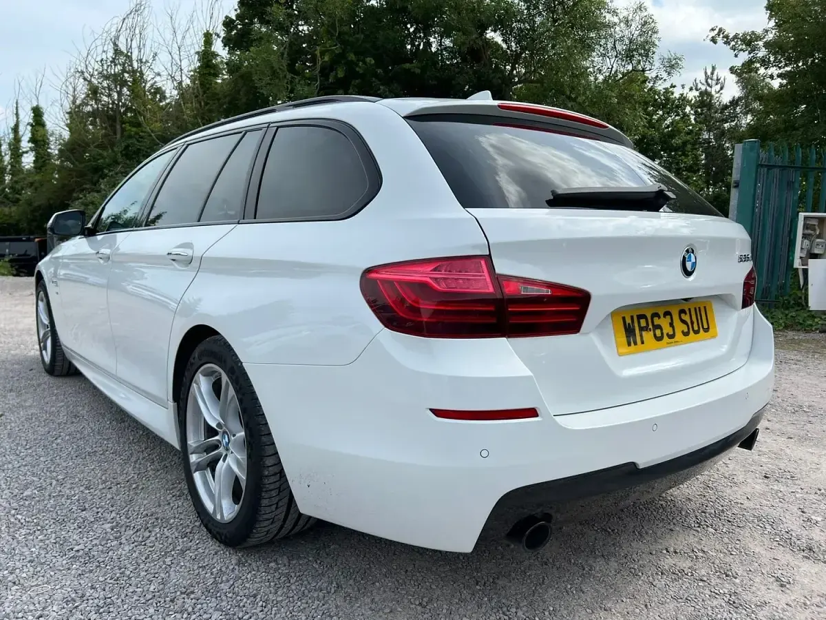 Used BMW 535 M Sport 310 HP (228 kW) 2013 White Estate