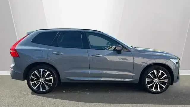 Usado Volvo XC60 Plus 194 HP (142 kW) 2023 SUV