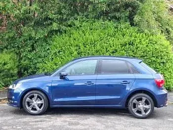 Used Audi A1 Sport 95 HP (69 kW) 2016 Blue Hatchback