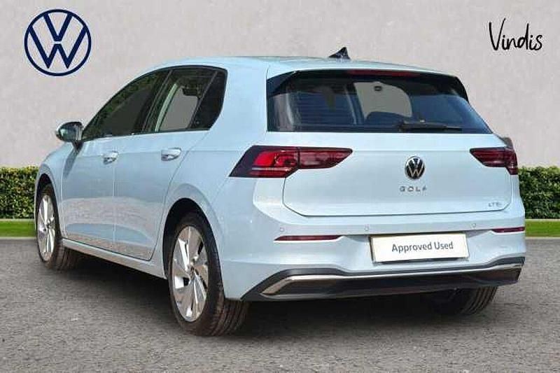 Used VW Golf VIII 150 HP (110 kW) 2025