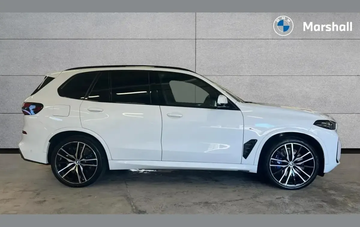 Used BMW X5 M Sport 490 HP (360 kW) 2025 White SUV
