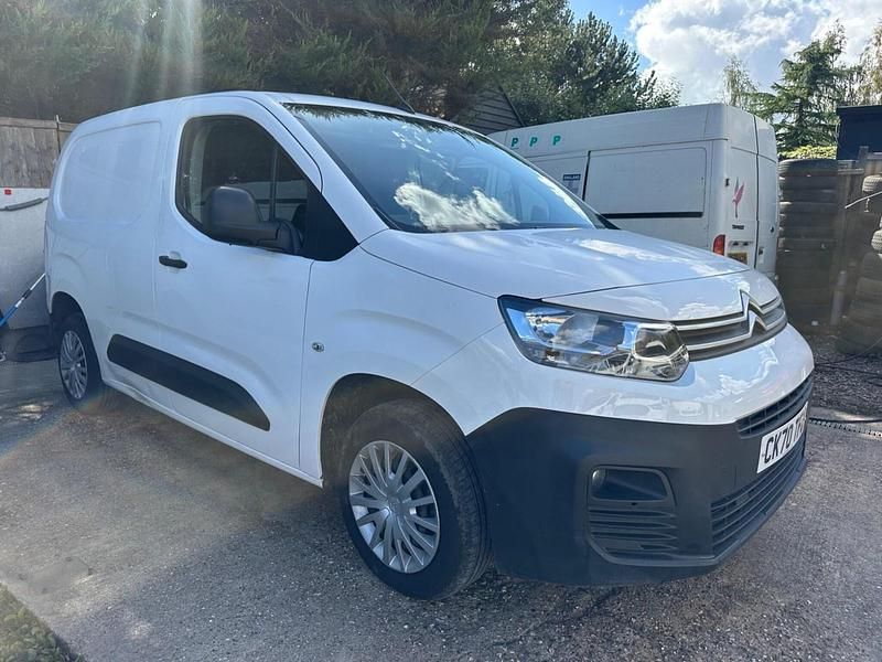 White Used 2020 Citroën Berlingo Start MPV | £9,000 (Good price) - Image 1/2