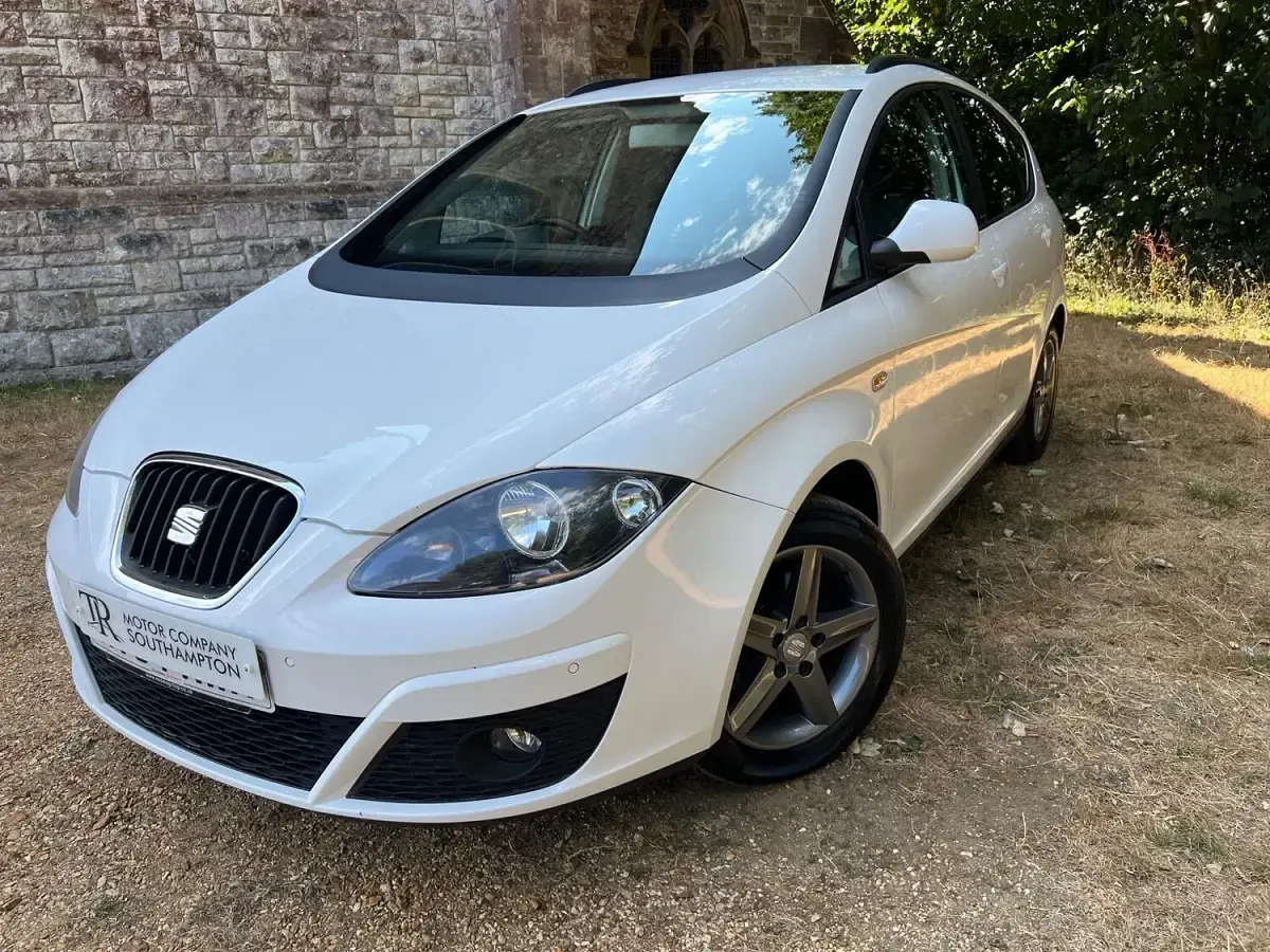 Used Seat Altea XL I-Tech 2014 White MPV