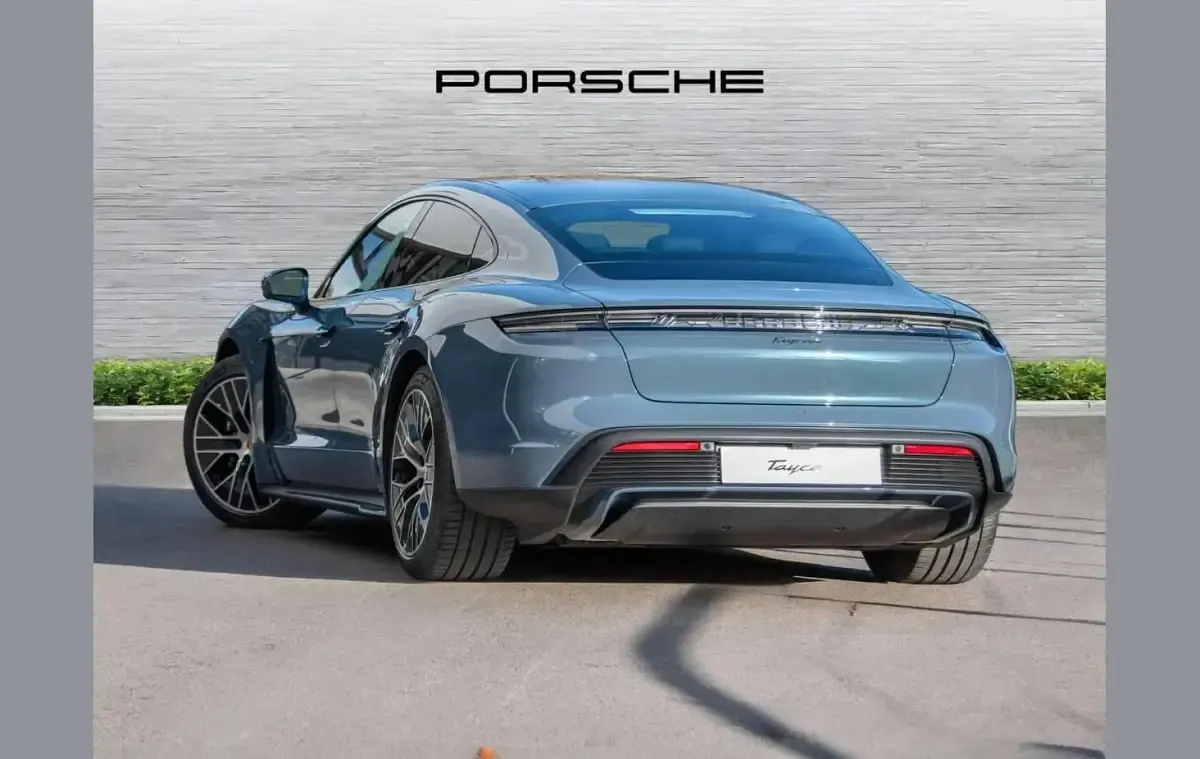 Used Porsche Taycan Sport 319 kW (435 HP) 2026 Blue Sedan