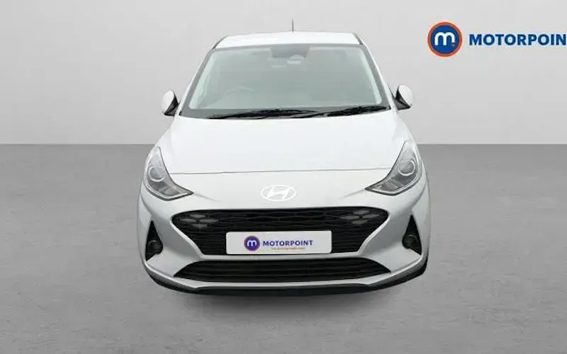Used Hyundai i10 Premium 63 HP (46 kW) 2025 Grey Hatchback
