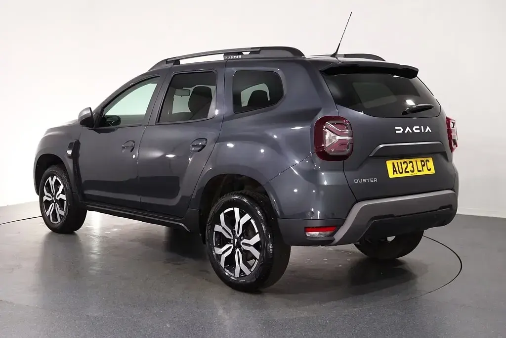 Used Dacia Duster Journey 130 HP (95 kW) 2023 Grey SUV