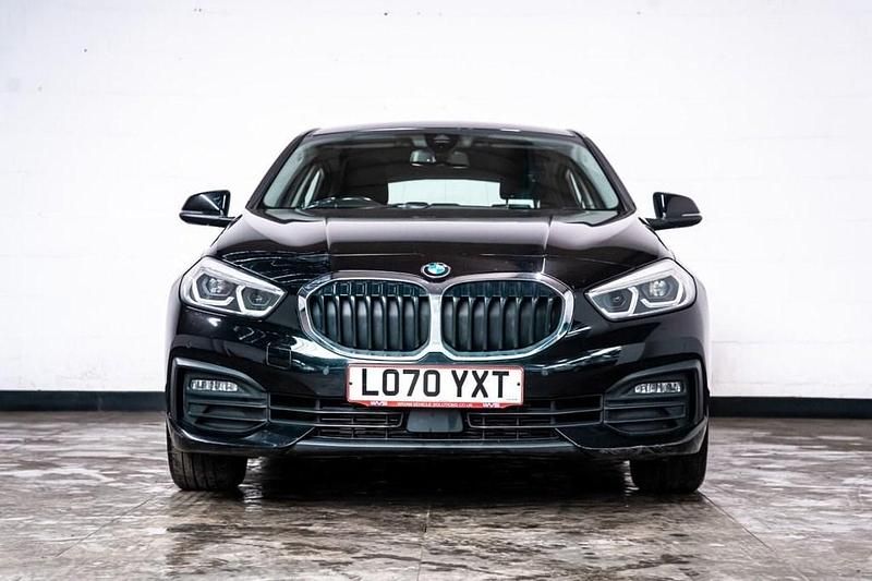 Used BMW 118 Comfort Edition 150 HP (110 kW) 2021 Black Hatchback