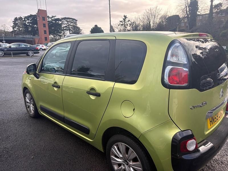 Used Citroën C3 Picasso VTR Sport 90 HP (66 kW) 2009 Green MPV