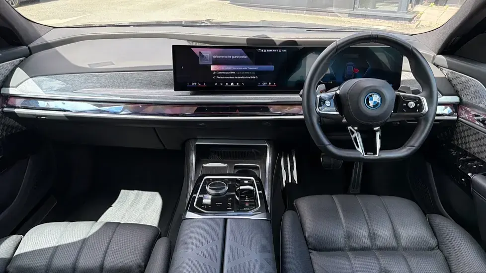 Used BMW 750e M Sport 482 HP (354 kW) 2023 Black Sedan