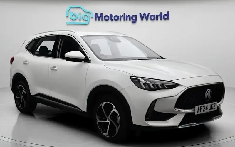 Used MG HS SE 162 HP (119 kW) 2024 SUV