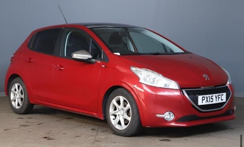 Red Used 2015 Peugeot 208 Style Hatchback | £4,750 (Fair price) - Image 1/1