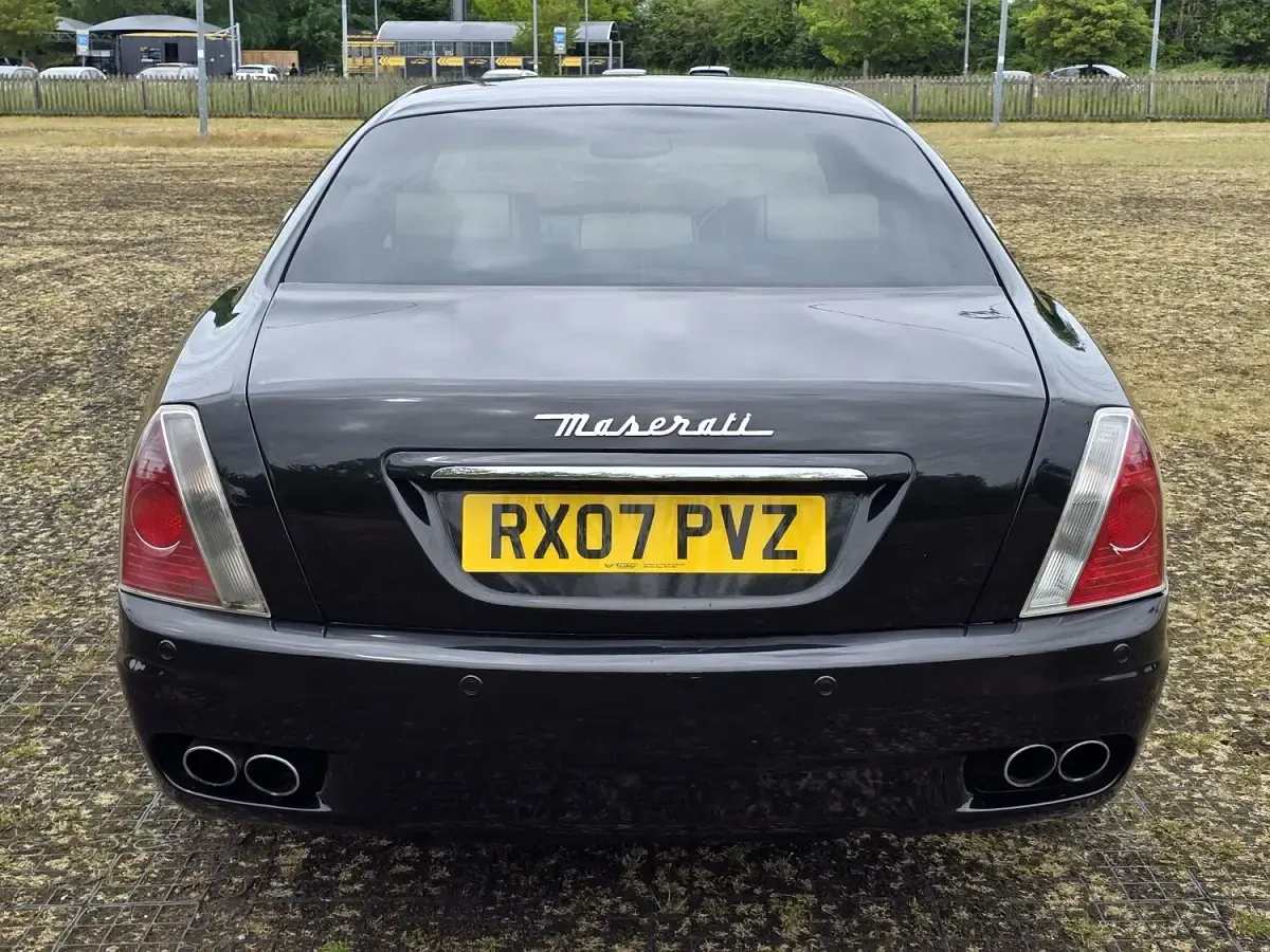 Used Maserati Quattroporte GT 400 HP (294 kW) 2007 Black Sedan