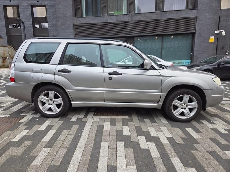 Used Subaru Forester 2006 Grey SUV