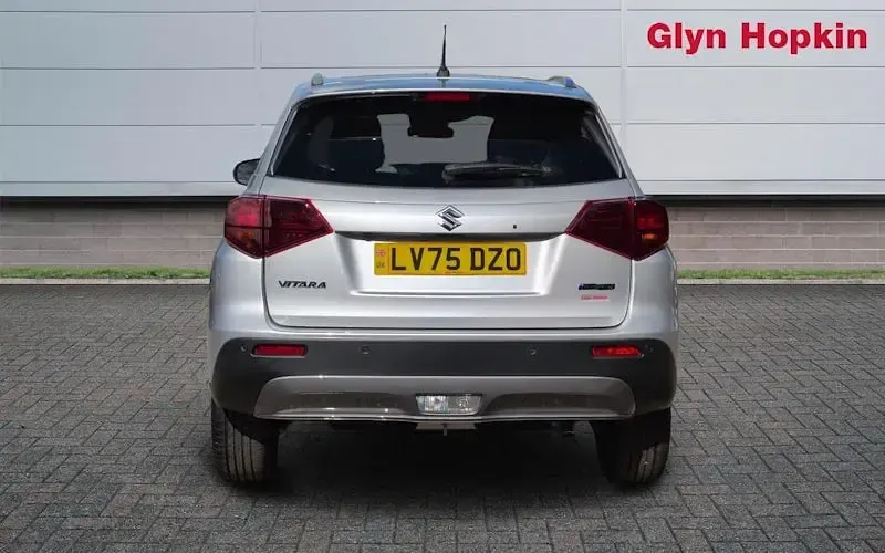 New Suzuki Vitara 116 HP (85 kW) 2025 Silver SUV