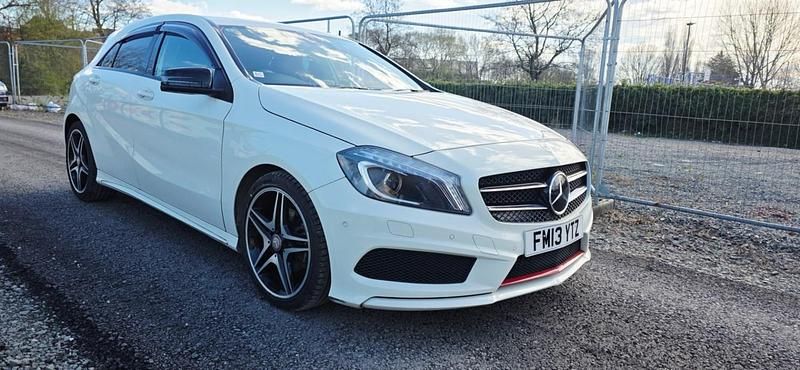 Used Mercedes A180 Executive 2013 White Hatchback