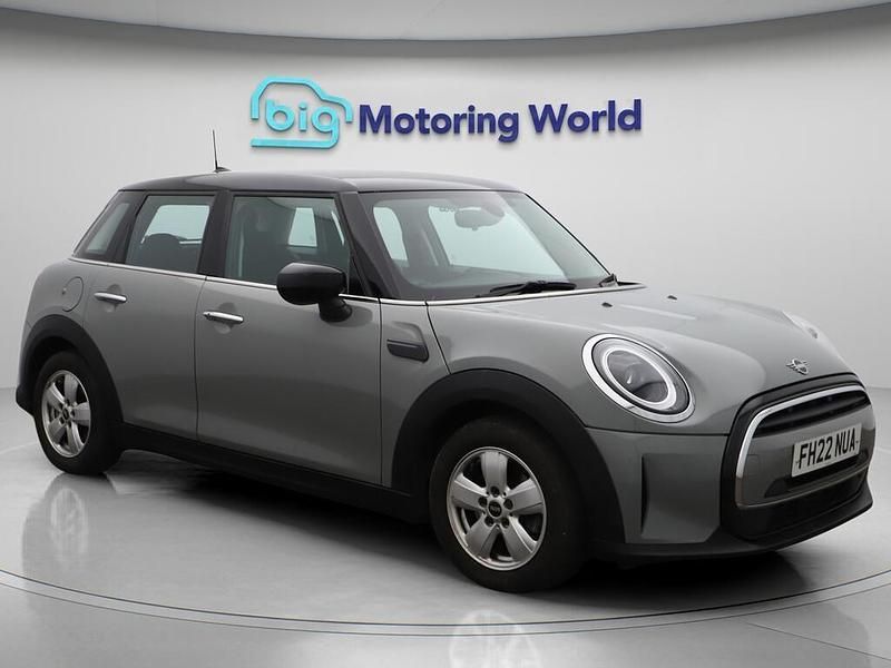 Grey Used 2022 Mini Cooper Classic Hatchback | £15,570 (Fair price) - Image 1/4