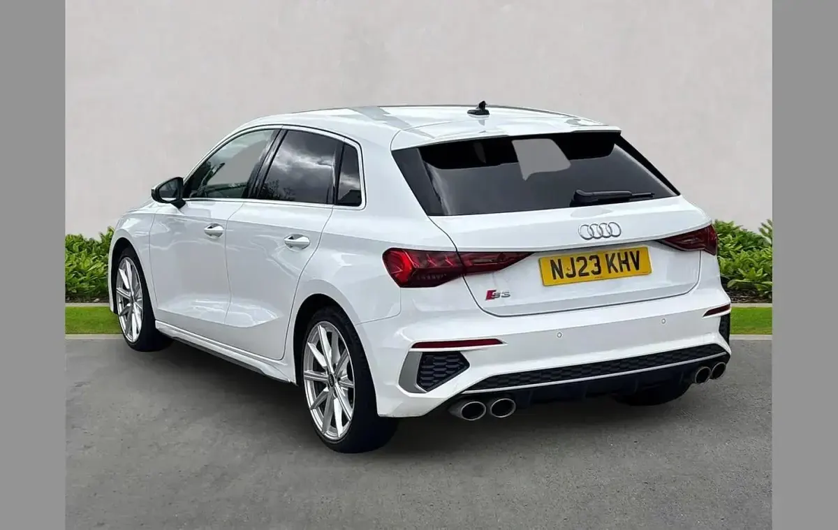 Used Audi S3 Sportback Comfort 310 HP (228 kW) 2023 White Hatchback