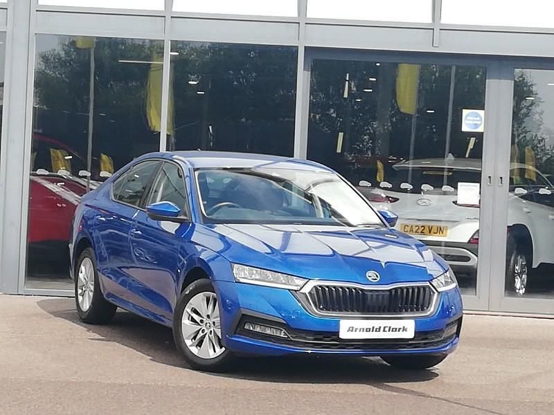 Blue Used 2022 Skoda Octavia SE Technology Hatchback | £16,998 (Fair price) - Image 1/4