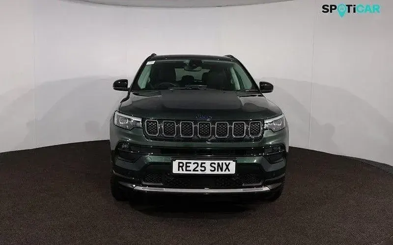 Used Jeep Compass Summit 241 HP (177 kW) 2025 Green/black SUV