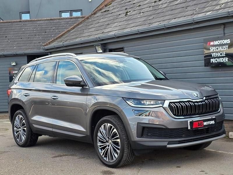 Grey Used 2023 Skoda Kodiaq SE L Executive SUV | £29,989 (Fair price) - Image 1/4