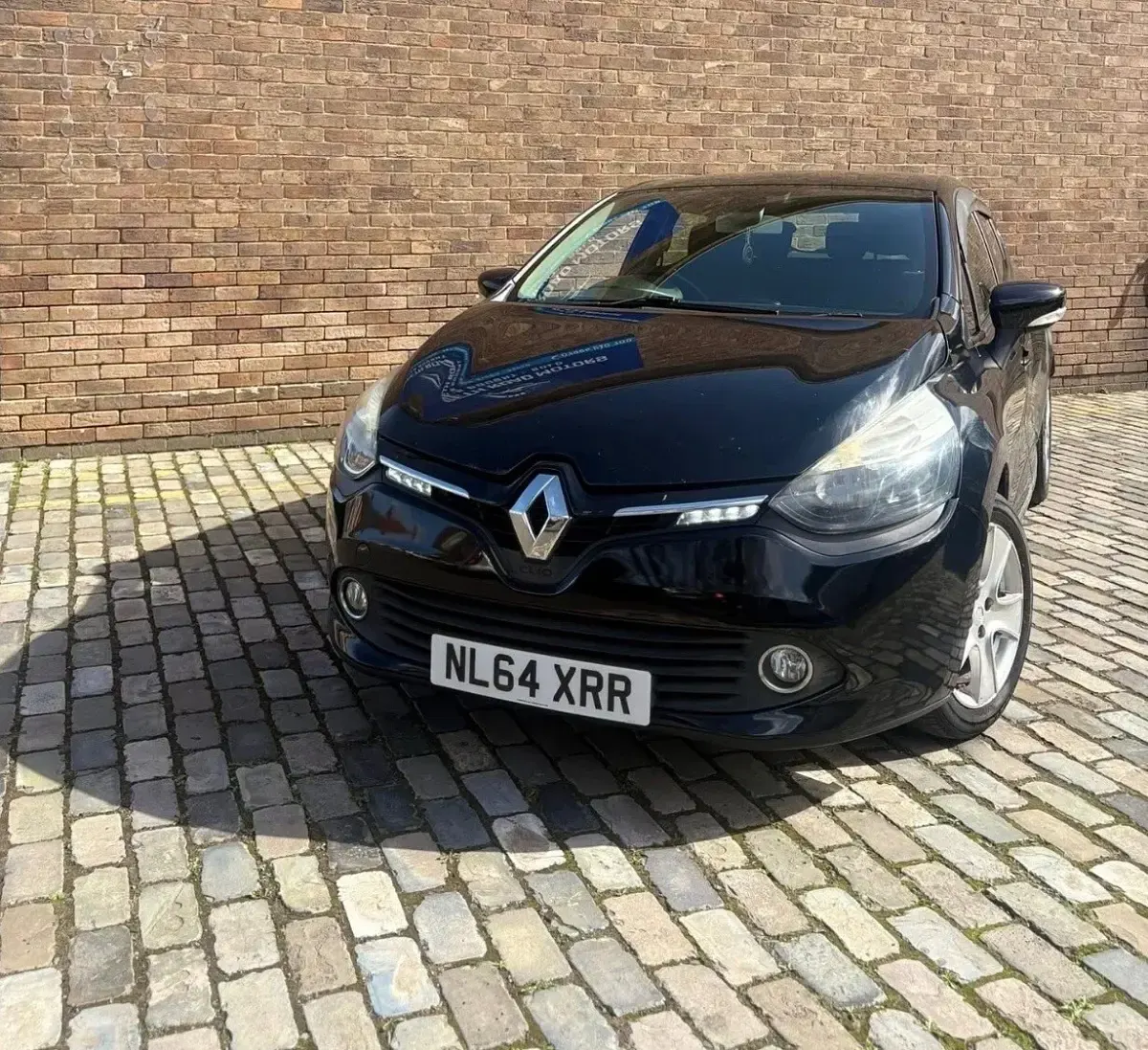 Used Renault Clio IV Dynamique 2014 Black Hatchback