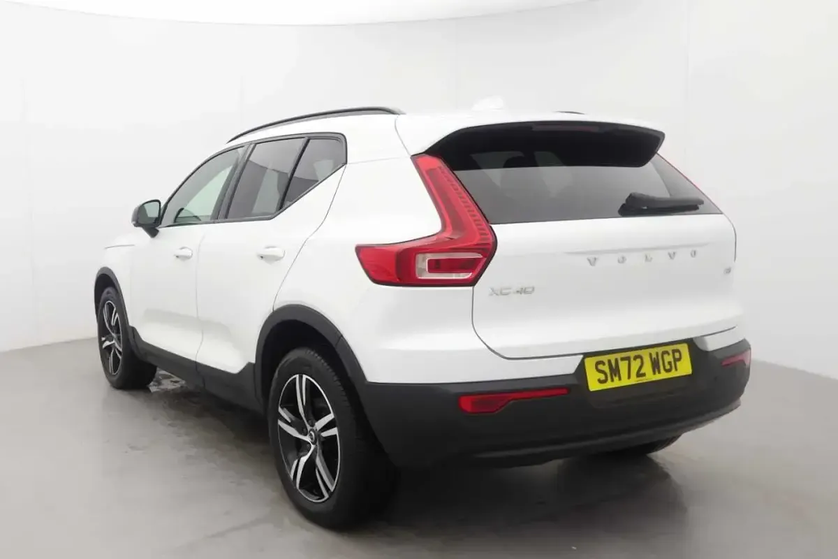 Used Volvo XC40 Plus 161 HP (118 kW) 2023 SUV