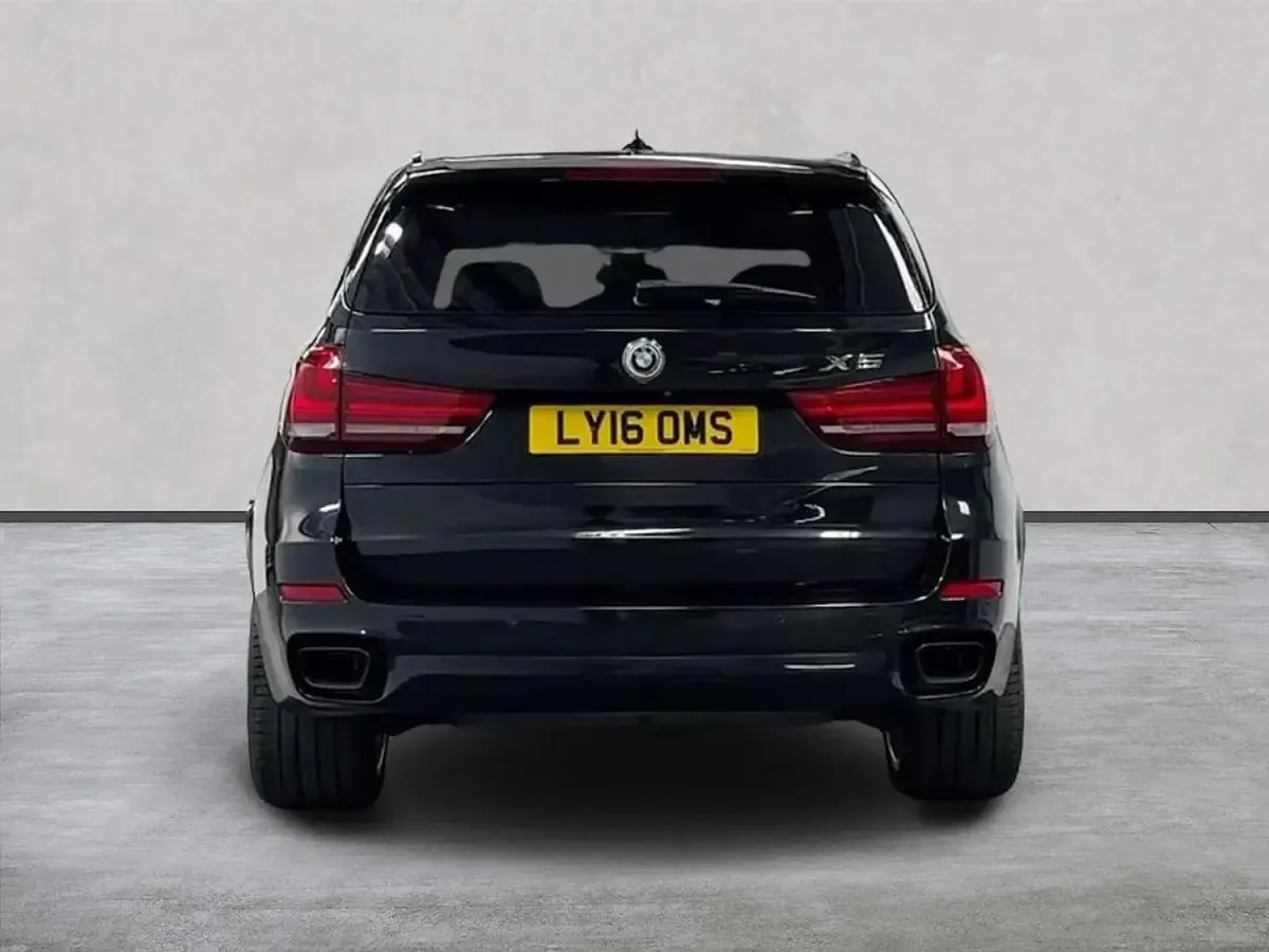 Usado BMW X5 M Sport 313 HP (230 kW) 2016 Preto SUV
