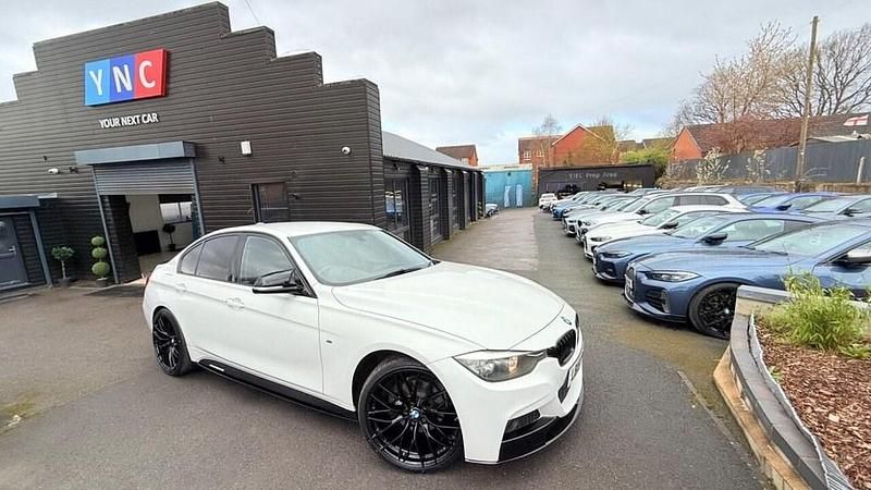 Used BMW 320 M Sport 2015 White Sedan