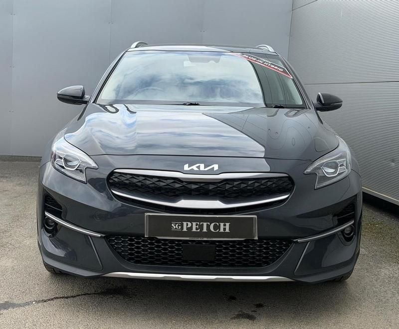 Used Kia XCeed 139 HP (102 kW) 2022 Grey SUV