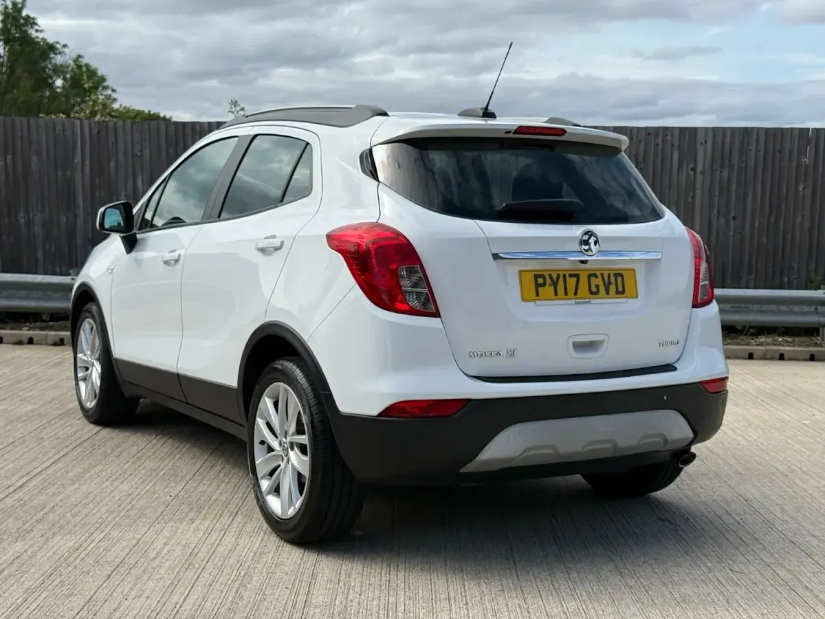 Used Vauxhall Mokka X Active 2017 White SUV