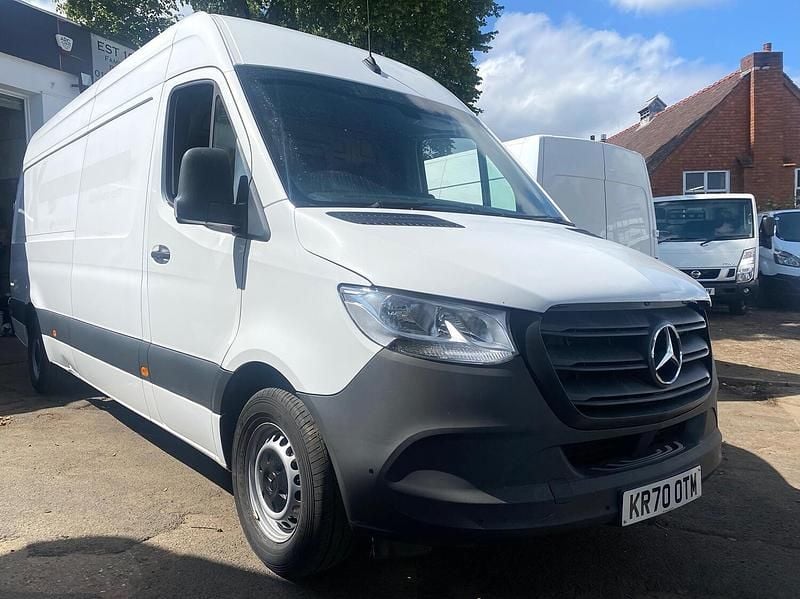 White Used 2020 Mercedes Sprinter Progressive Van | £11,940 (Fair price) - Image 1/4