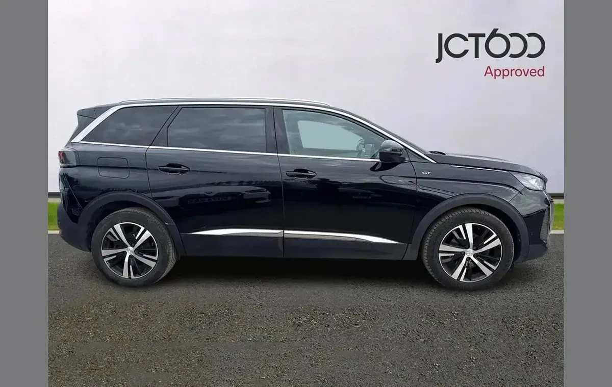 Used Peugeot 5008 GTi 130 HP (95 kW) 2023 Black SUV