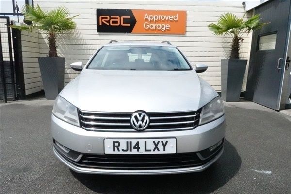 Silver Used 2014 VW Passat Executive Estate | £5,495 (Fair price) - Image 1/1