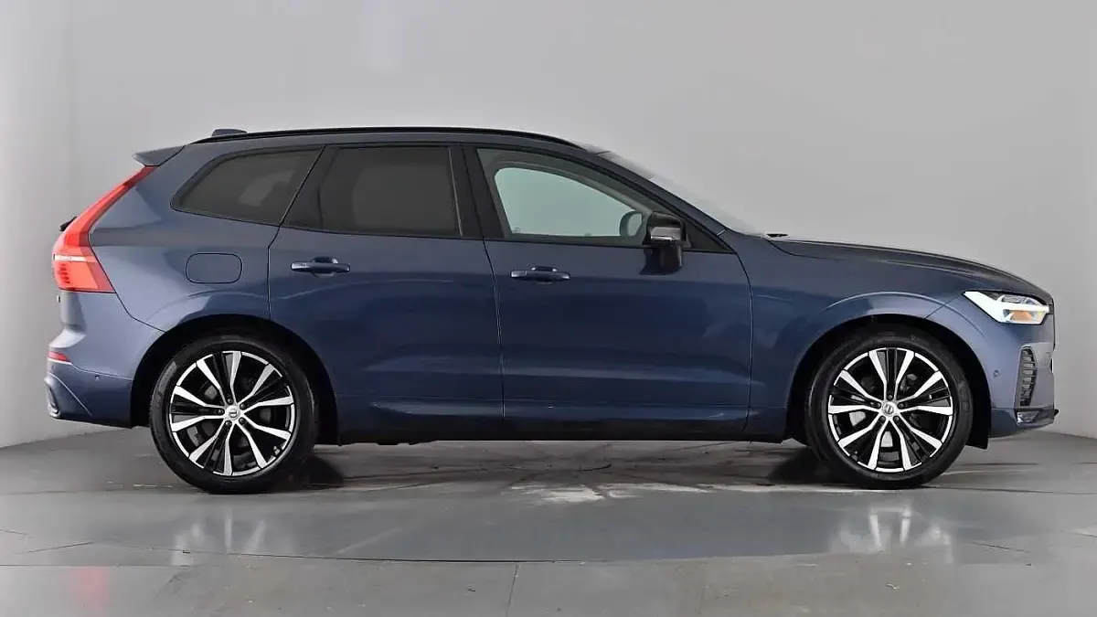 Usado Volvo XC60 Ultra 2025 Azul SUV