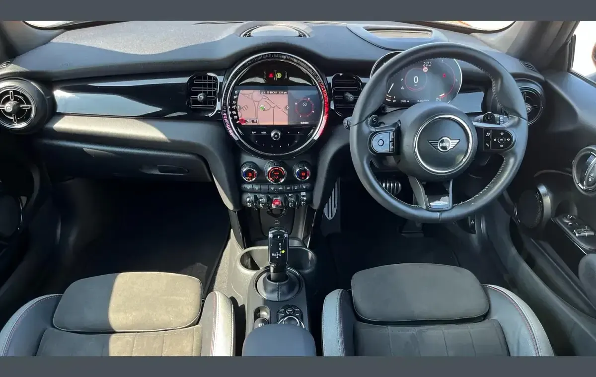 Used Mini John Cooper Works Hatch 228 HP (167 kW) 2023 Red Hatchback