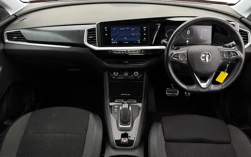 Used Vauxhall Grandland X GS Line 131 HP (96 kW) 2022 Red SUV
