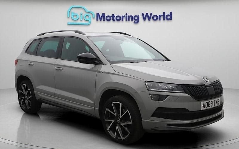 Used 2021 Skoda Karoq SportLine SUV | £20,790 (Good price) - Image 1/4