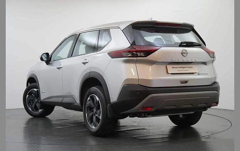 Used Nissan X-Trail Acenta Premium 213 HP (156 kW) 2025 Silver SUV