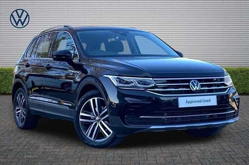 Used VW Tiguan Elegance 150 HP (110 kW) 2023 Black SUV