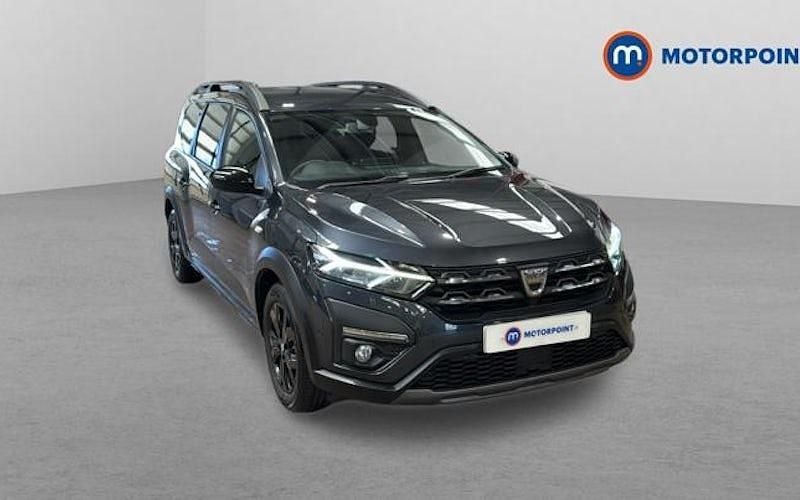 Used Dacia Jogger Extreme 110 HP (80 kW) 2023 Grey MPV