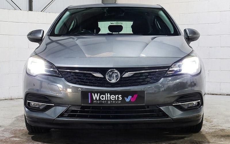 Second-hand Vauxhall Astra SRi 145 CP (106 kW) 2021 Hatchback