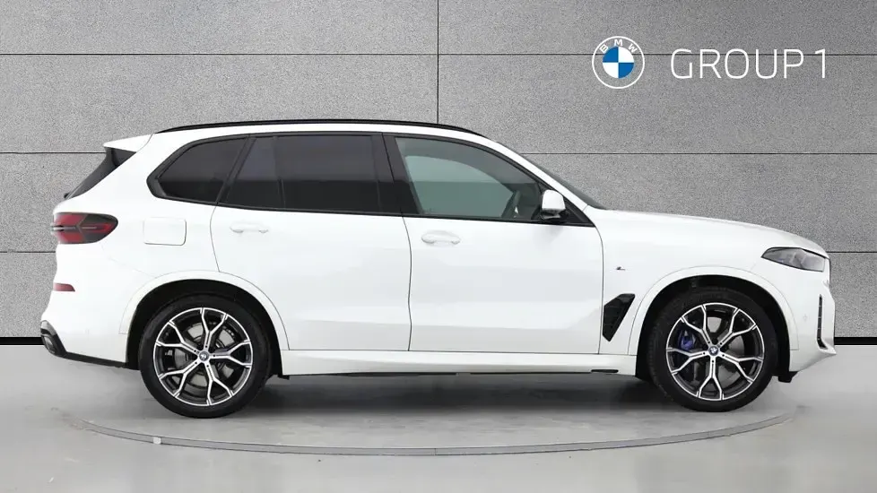 Used BMW X5 M Sport 490 HP (360 kW) 2025 White SUV