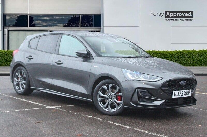 Used 2024 Ford Focus ST-Line Hatchback | £17,895 (Fair price) - Image 1/4