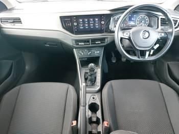 Used VW Polo SE 95 HP (69 kW) 2018 White Hatchback