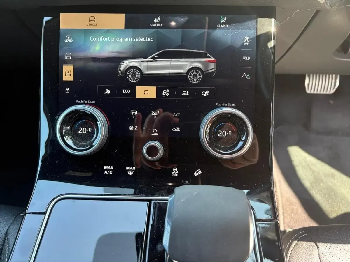 Used Land Rover Range Rover Velar SE Dynamic 300 HP (220 kW) 2021 Black SUV